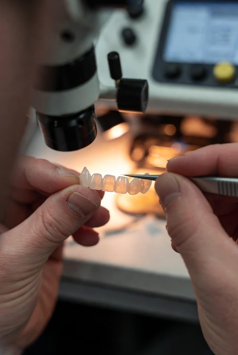 '오징어 게임' 배우 이성우가 선택한 무삭제 라미네이트 '이브제로', 무엇이 다를까? - 이미지 3